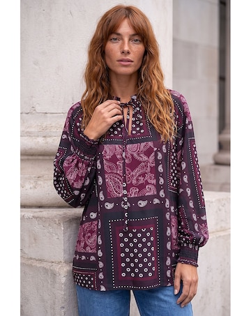 Roman Patchwork Print V-Neck Top