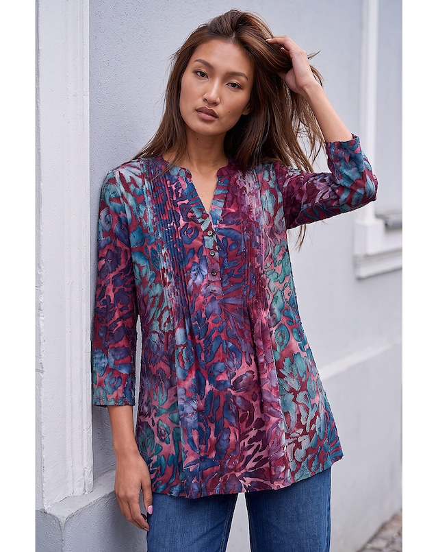 Roman Textured Burnout Print Shirt
