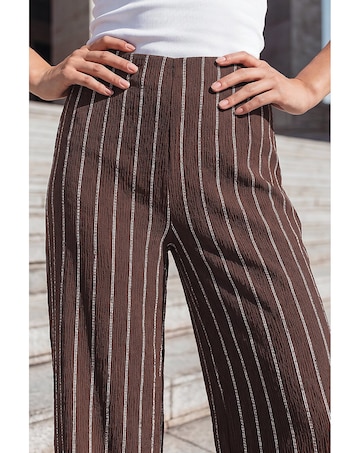 Roman Texture Stripe Trouser