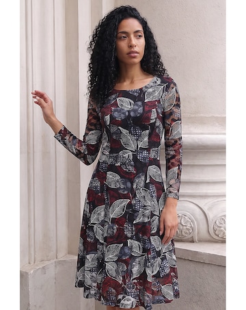 Roman Leaf Lace Stretch Dress