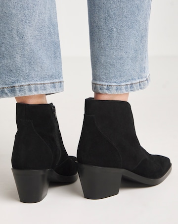 Alma Suede V Cut Western Ankle Boots Standard D Fit