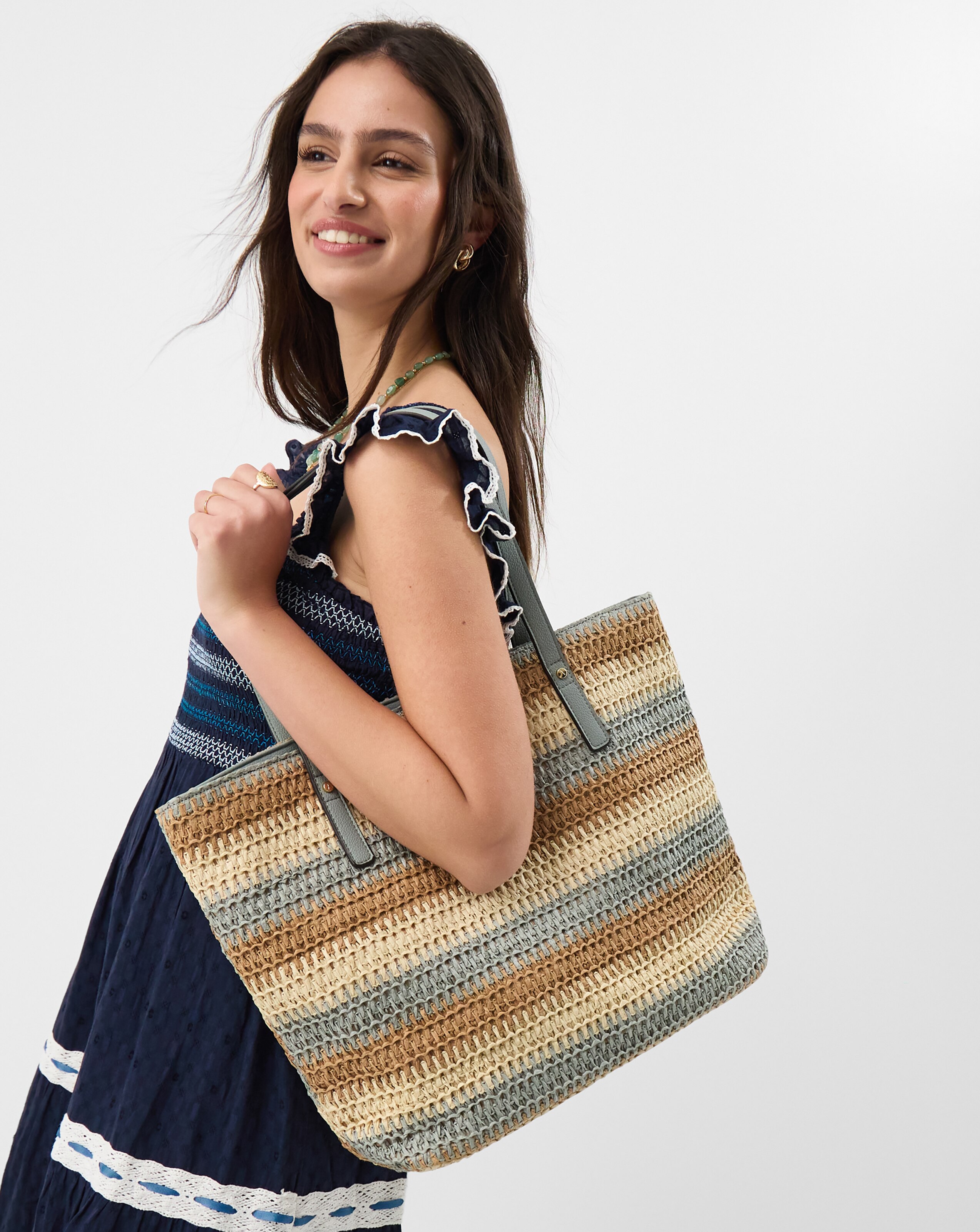 26.しめ縄 Accessorize Stripe Raffia Shoulder Bag | JD Williams
