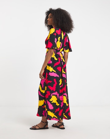Twisted Wunder Maxi Satin Dress