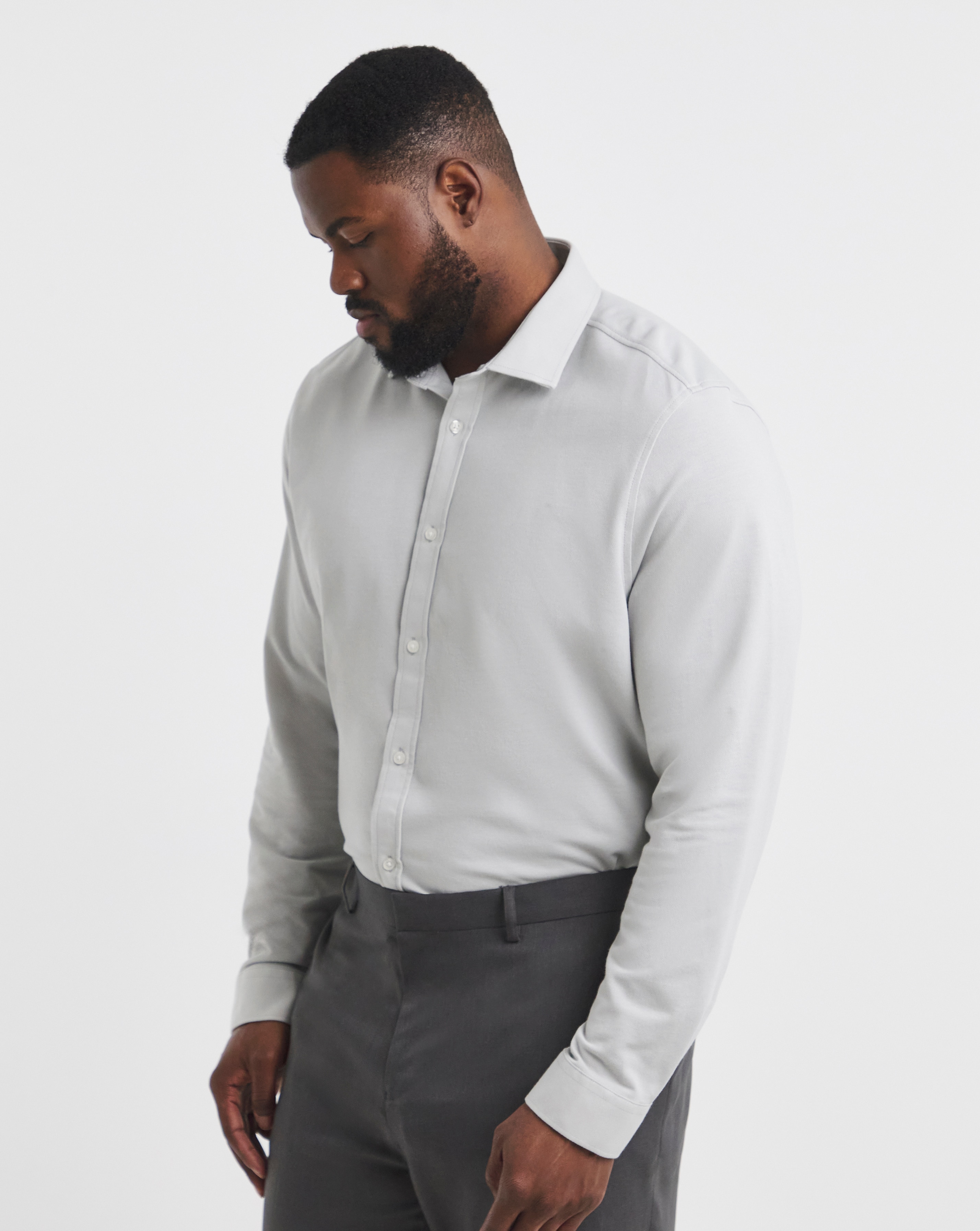 Premium Textured Cut Away Collar