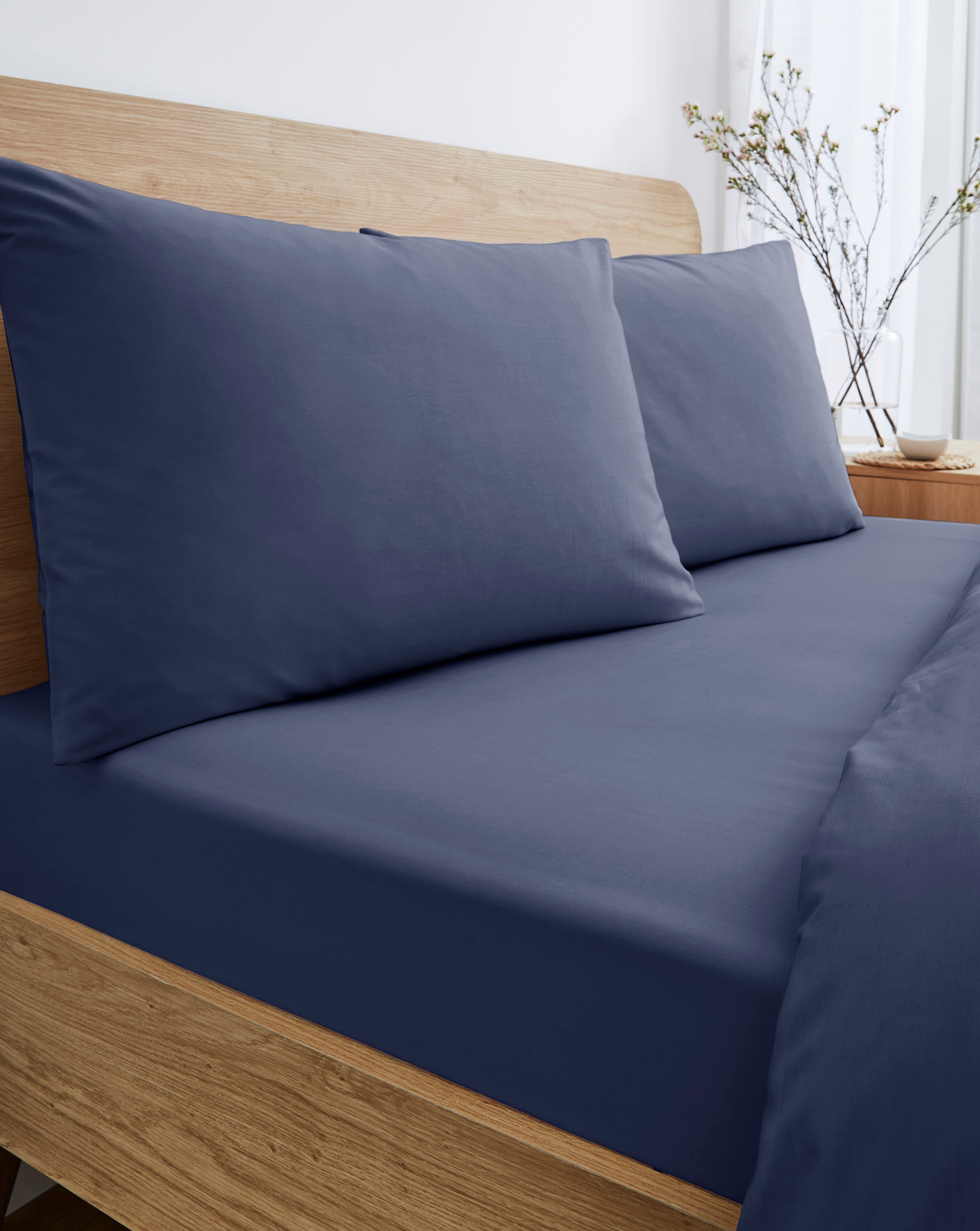 Pure Cotton 200TC 30cm Fitted Sheet - Navy
