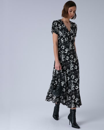 Religion Dress