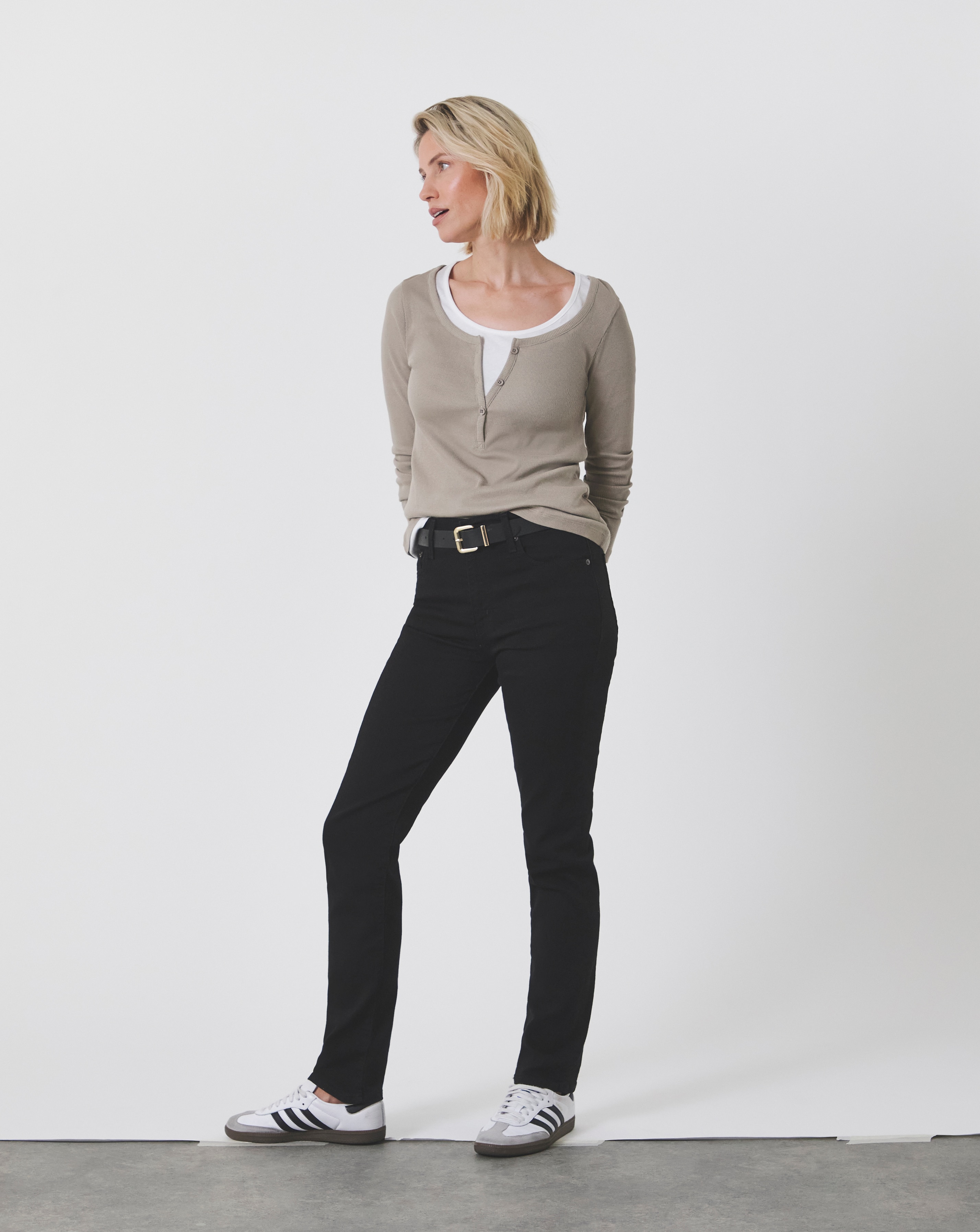 Levi's 724 High Rise Straight Jeans