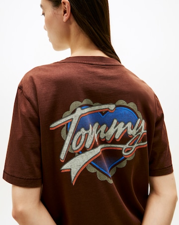 Tommy Jeans Wash Heart T-Shirt