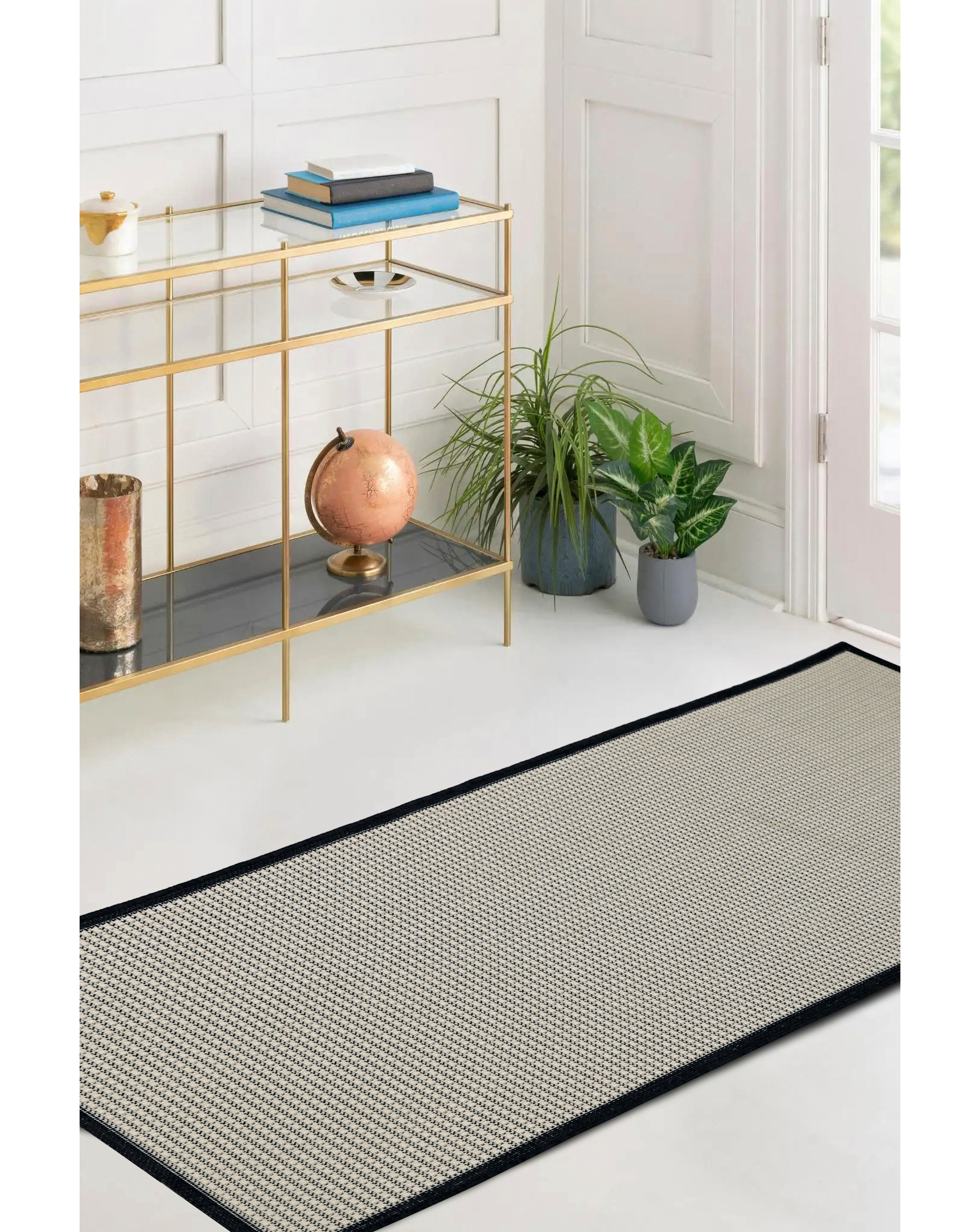 Indoor and Outdoor Border Runner