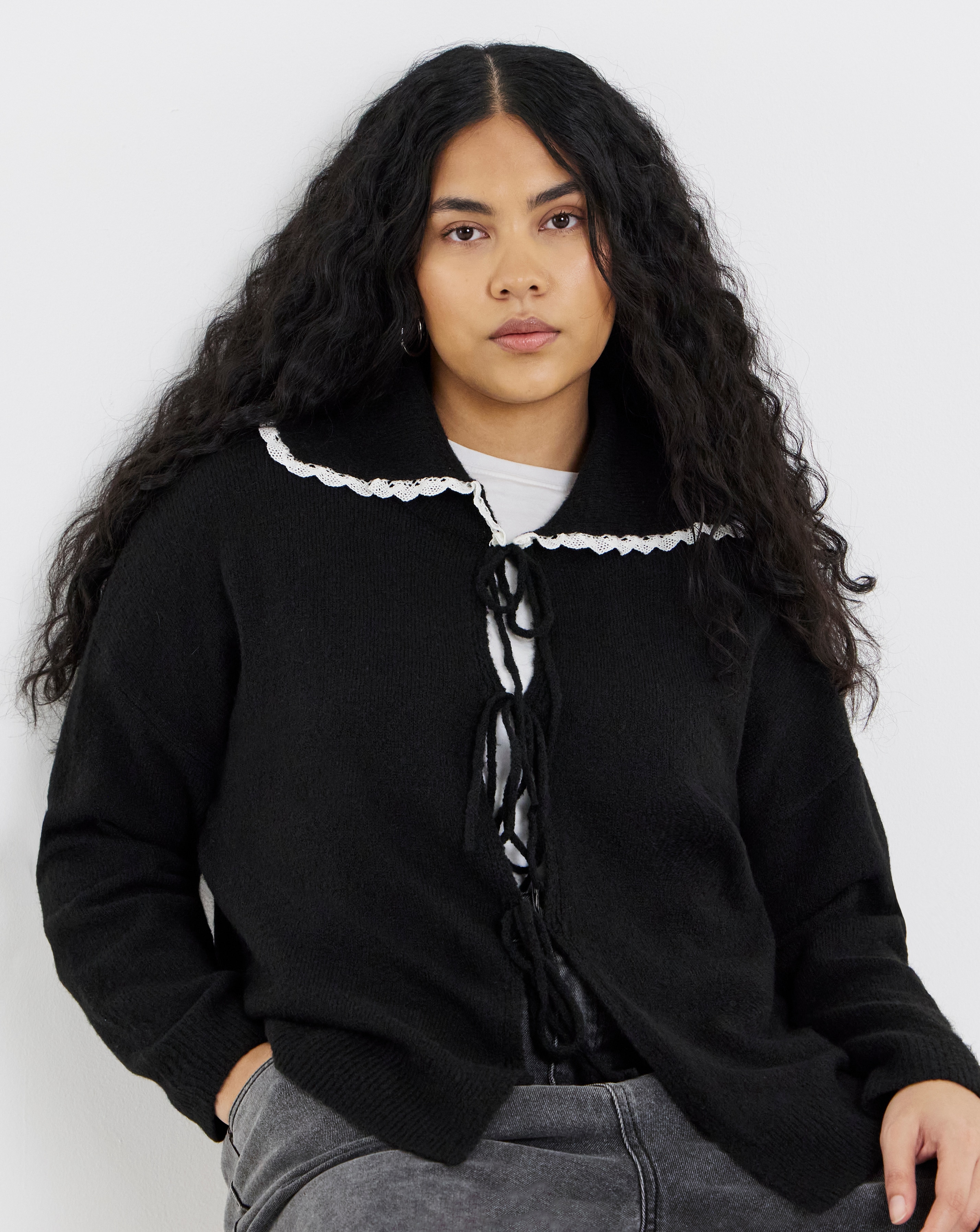 New In - Tie Front Collar Cardigan