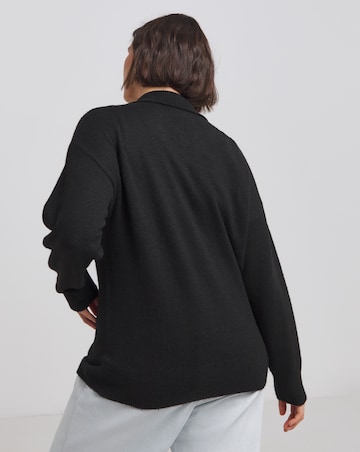 Black Collar Zip Through Cardigan