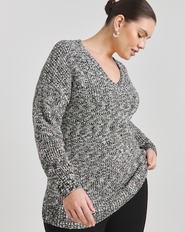 Simply Be Mono Boucle V Neck Longline Jumper