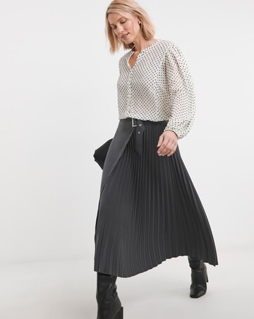 Dobby Long Sleeve Blouse