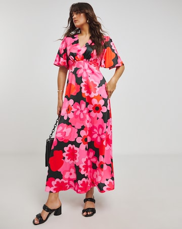 Twisted Wunder Grace Flower Maxi Dress