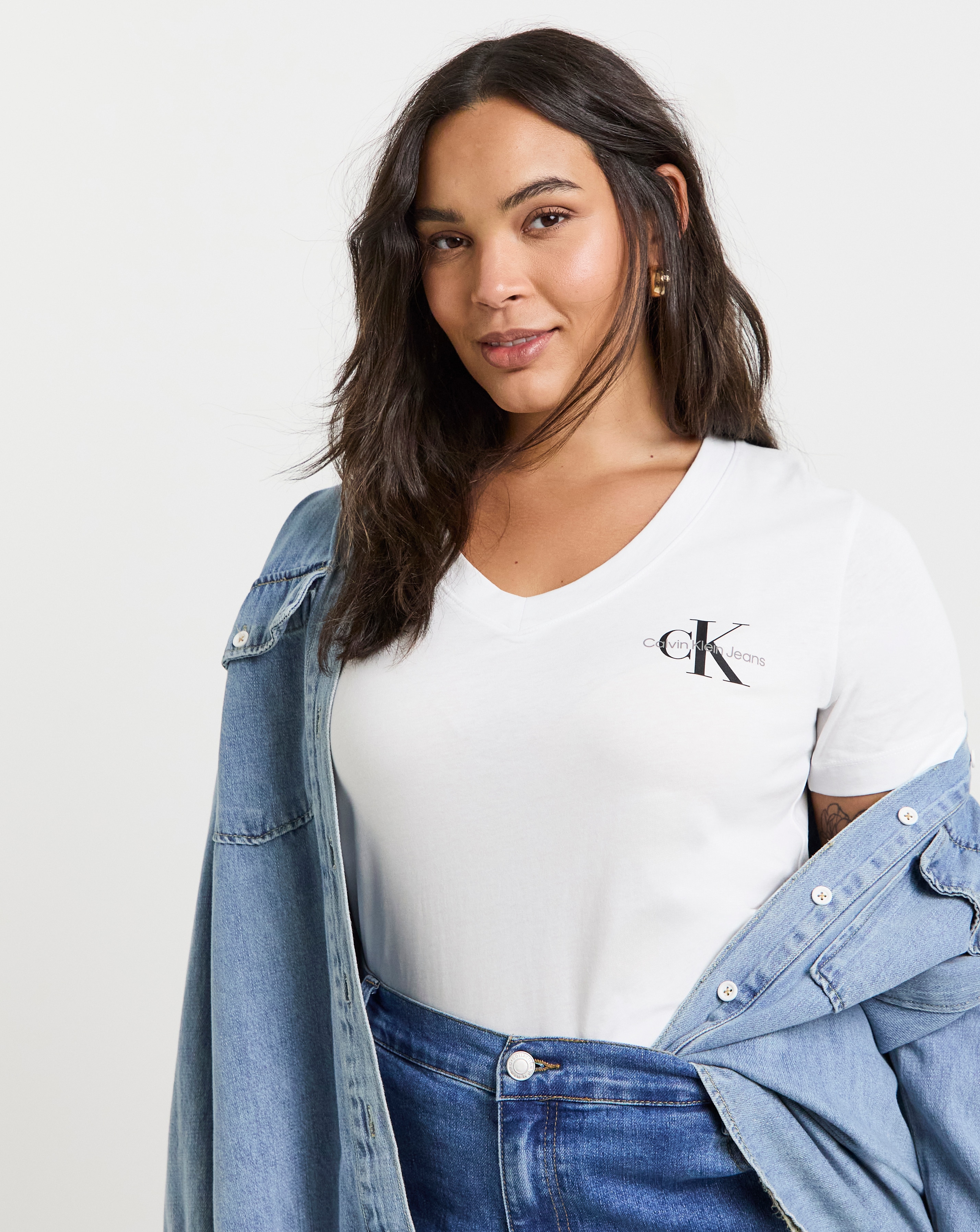 Calvin Klein Monologo V-neck Tee