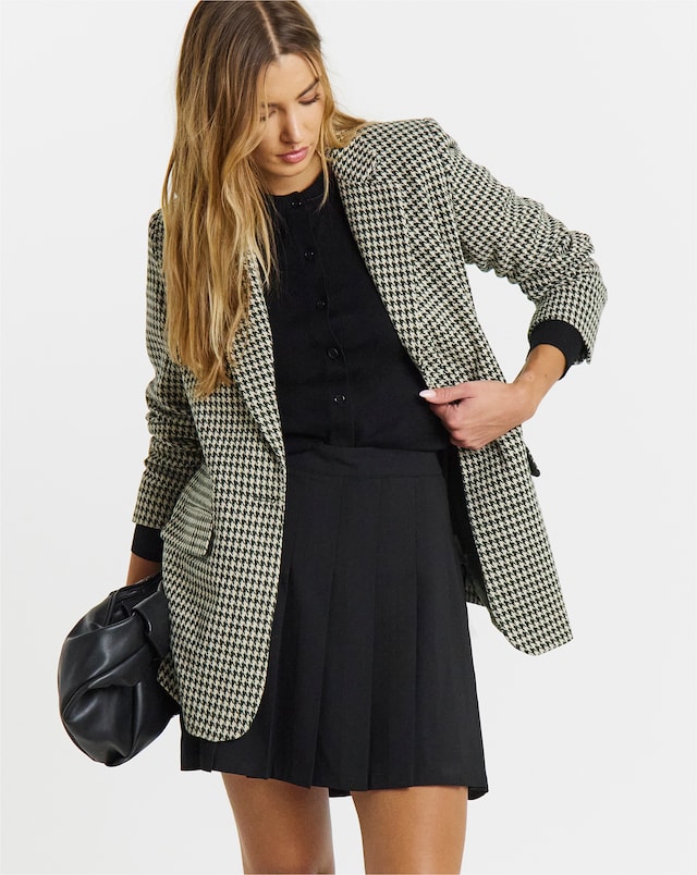 Simply Be Woven Pleated Mini Skirt