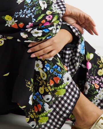 Simply Be Floral Fruit & Veg Print Wide Leg Trouser