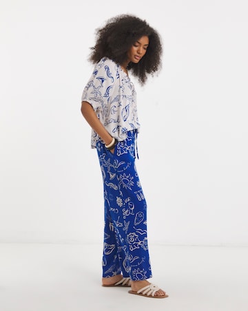 Shell Print Wide Leg Crinkle Trouser