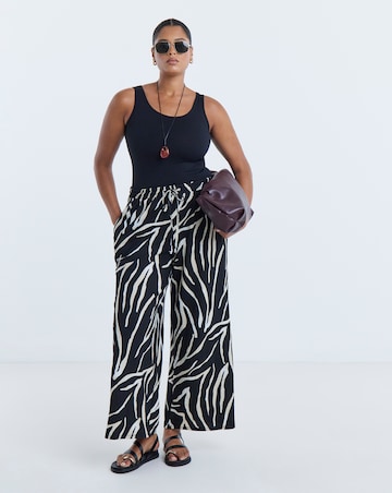 Simply Be Black Zebra Textured Waffle Wide Leg Trouser