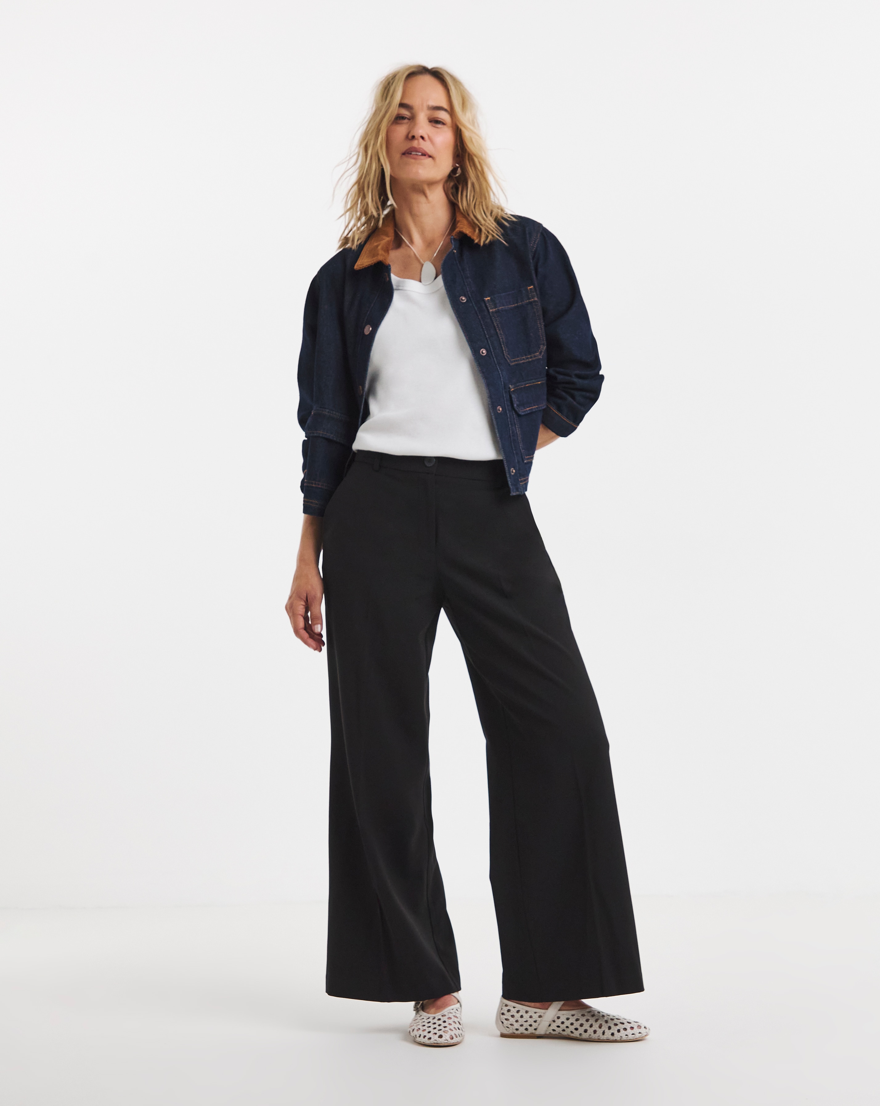 Tailored Wide Leg Trousers