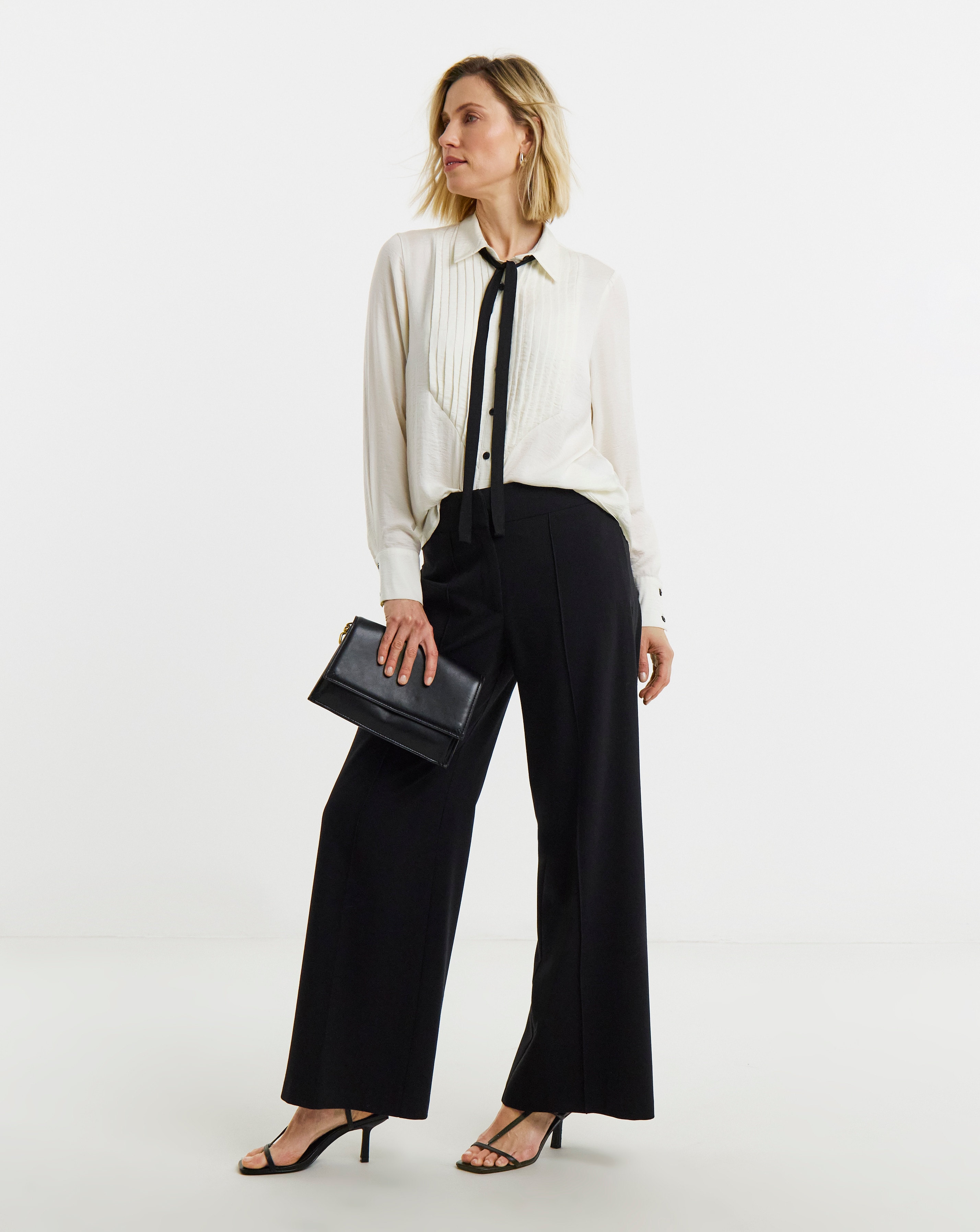 New In - Magisculpt Straight Leg Trousers