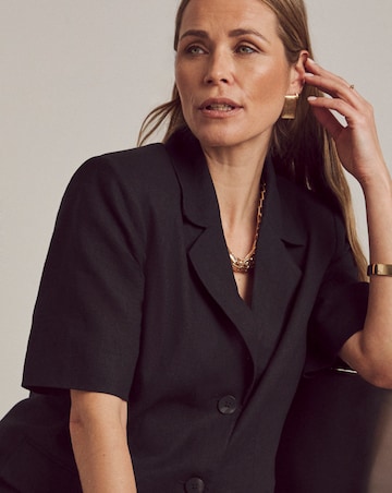 LINEN MIX HALF SLEEVE BLAZER