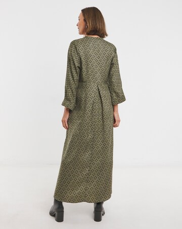 Collarless Placket Detail Smock Dress