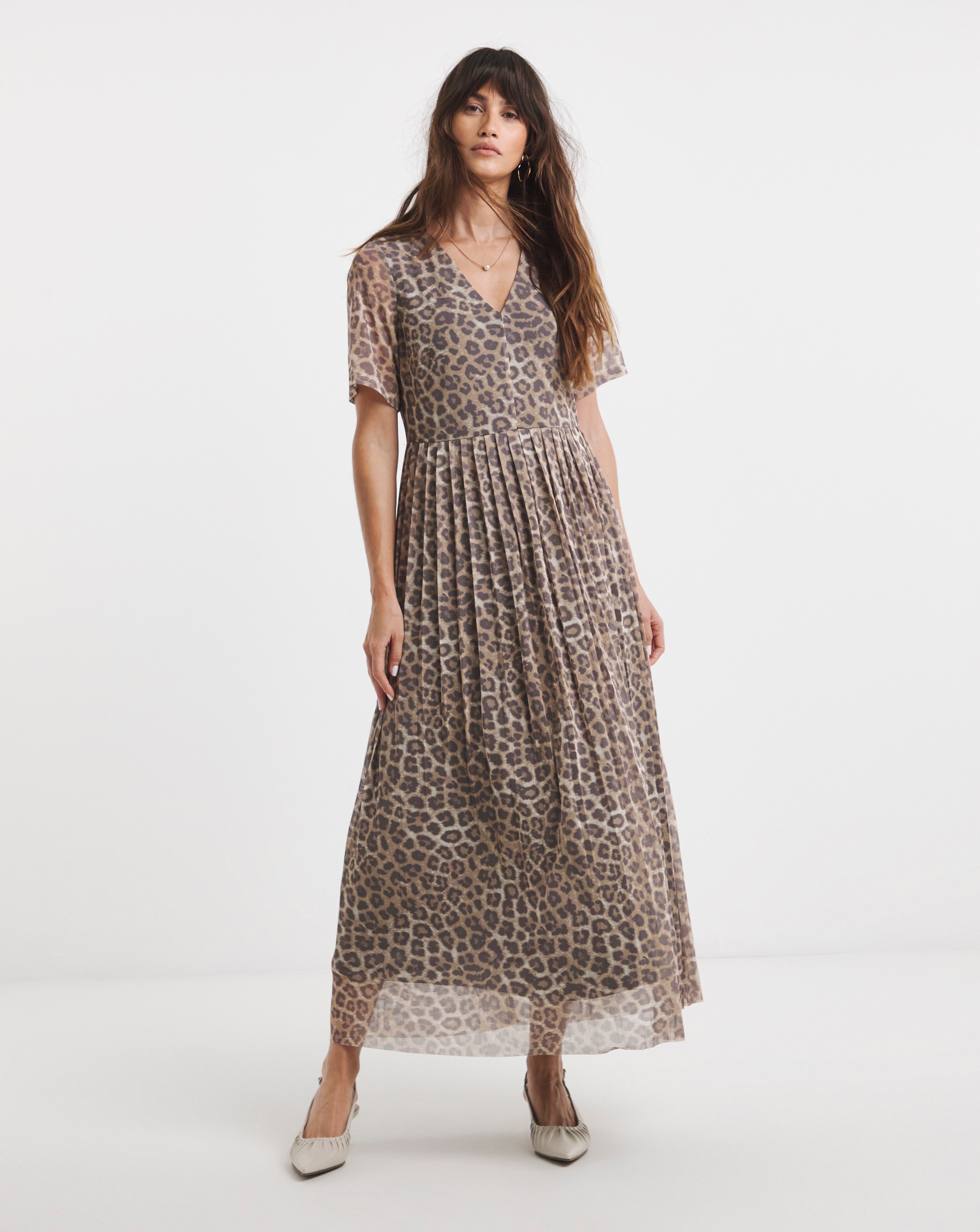 Pleated Short Sleeve Mesh Dress