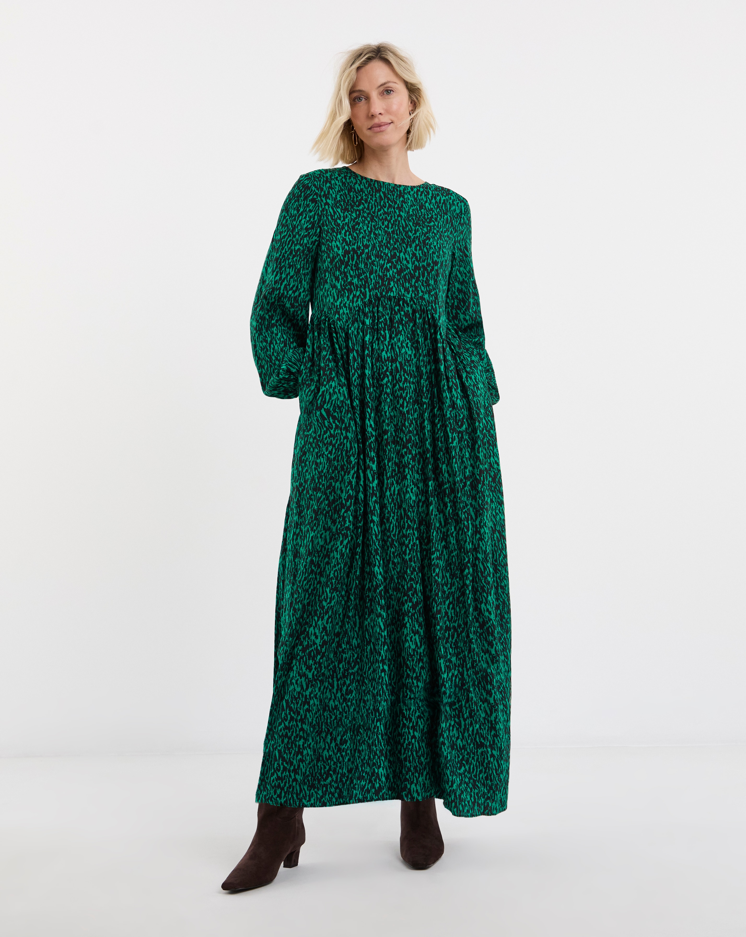 New In - Shirred Cuff Long Sleeve Tea Dress
