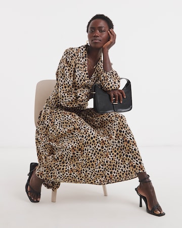 Drop Waist Collared 3/4 Sleeve Dress