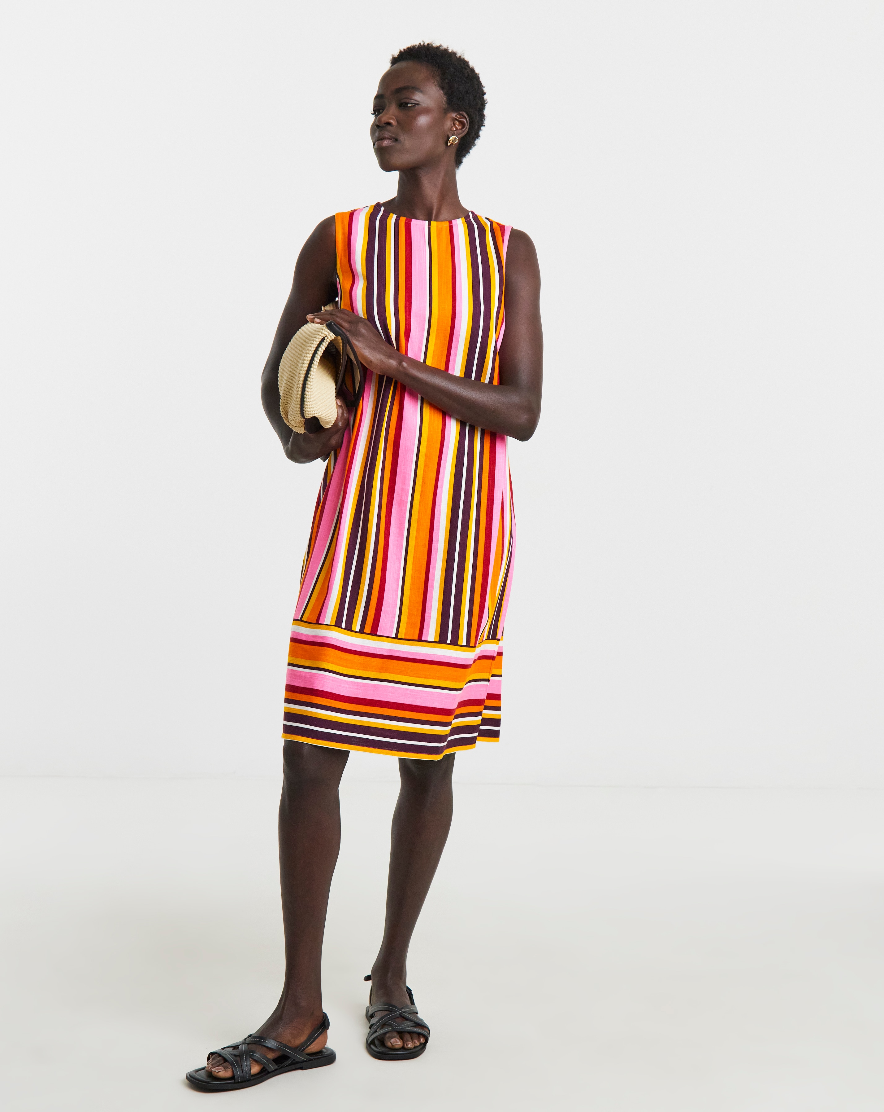 New In - Linen Sleeveless Shift Dress