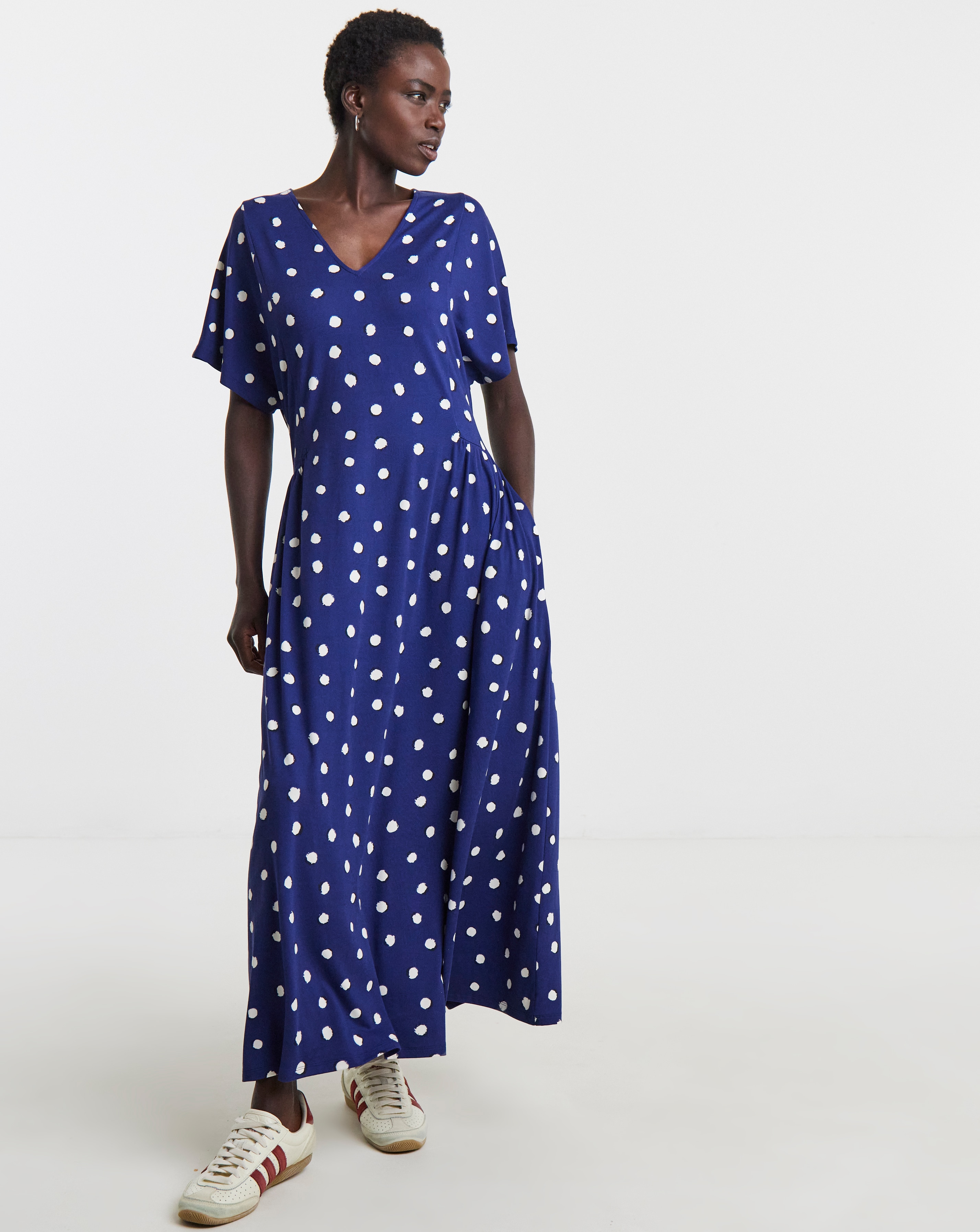 New In - Soft Touch V Neckl Maxi Dress
