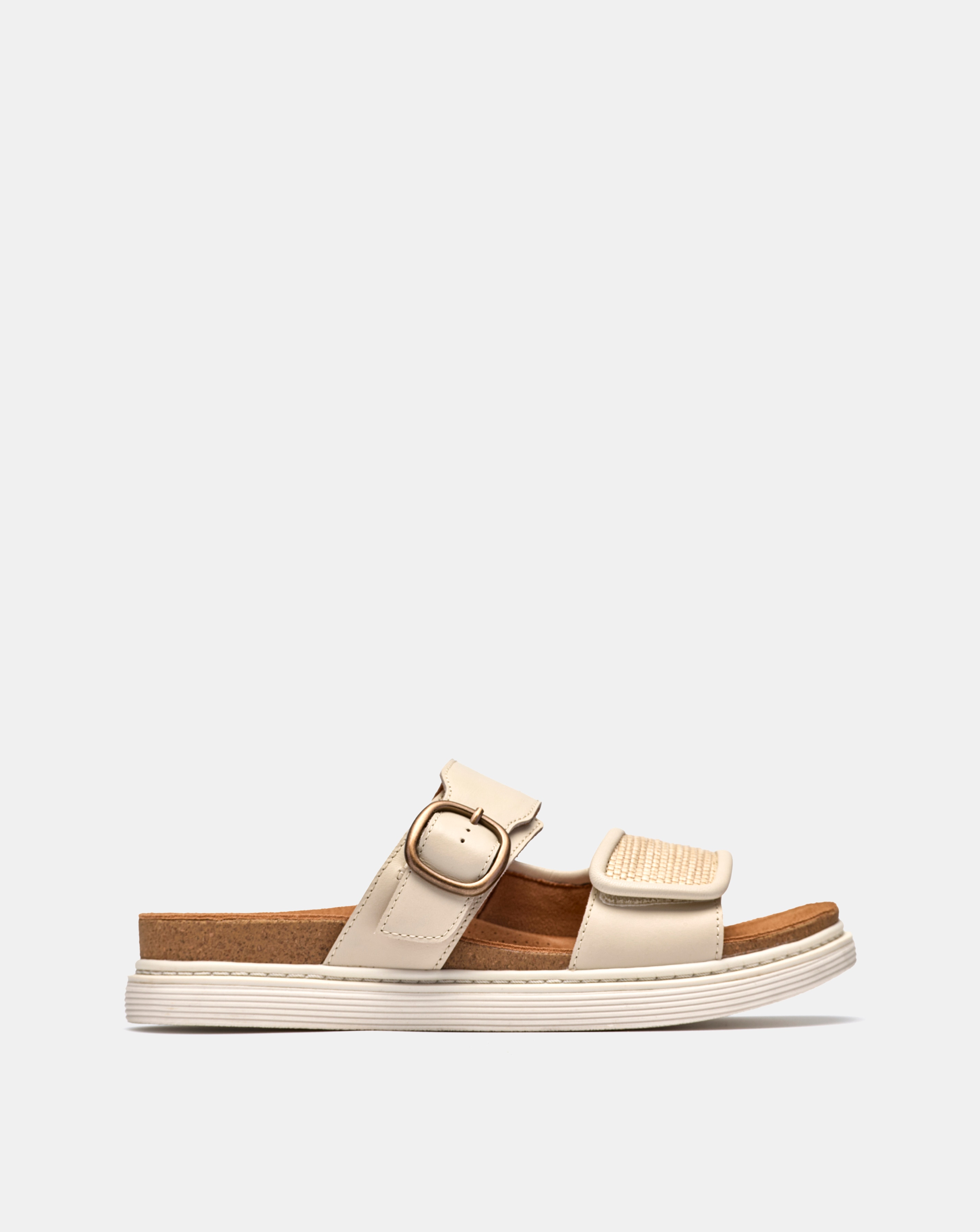 New In - Clarks Arwell Leather Sandal E Fit