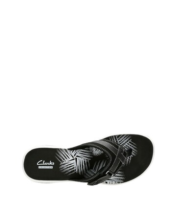 Clarks Brinkley Sea Sandals Standard Fit