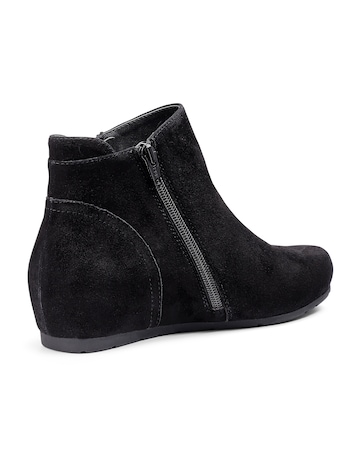 Hotter Avebury Wide Fit Ankle Boot