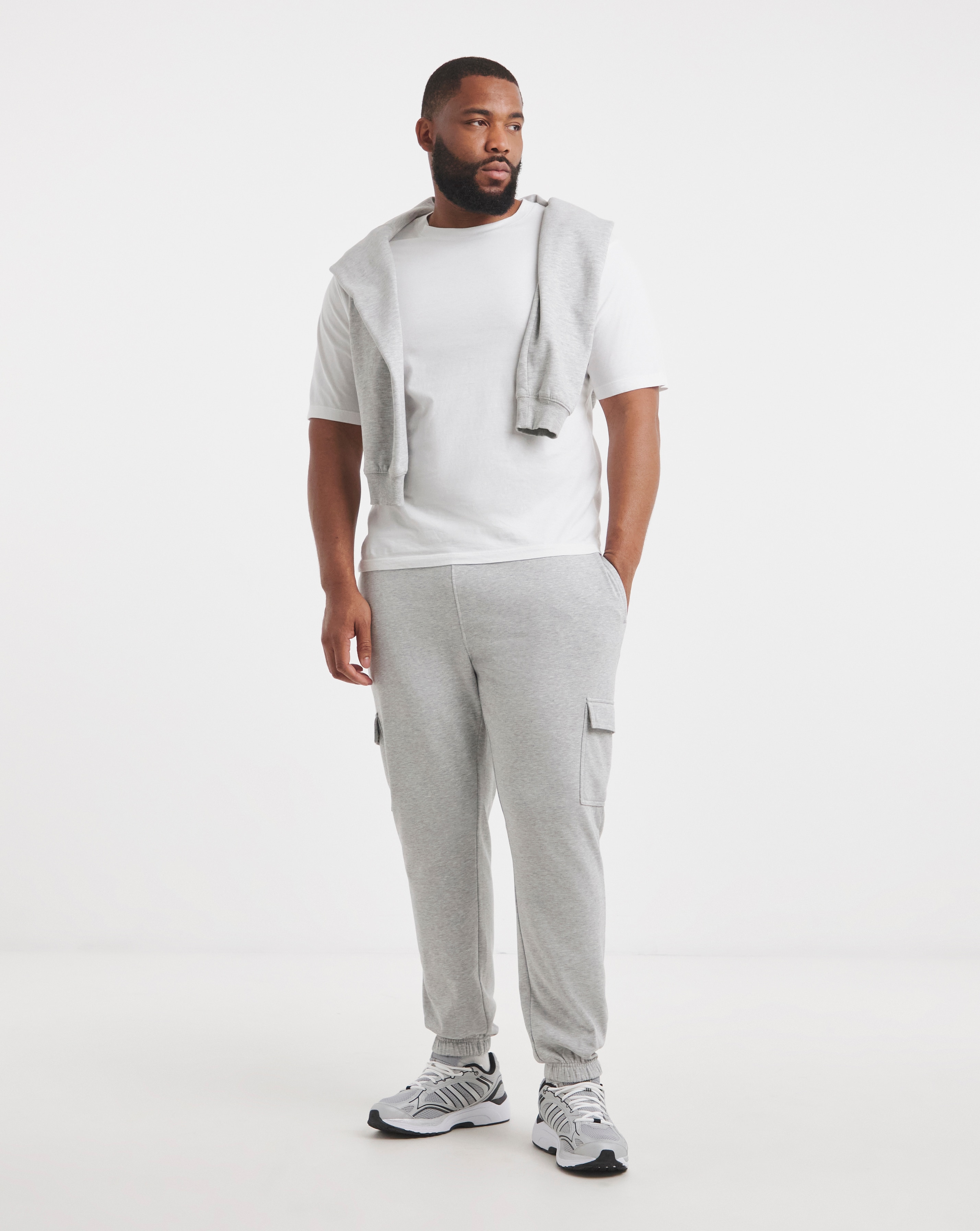 Relaxed Fit Cargo Jogger