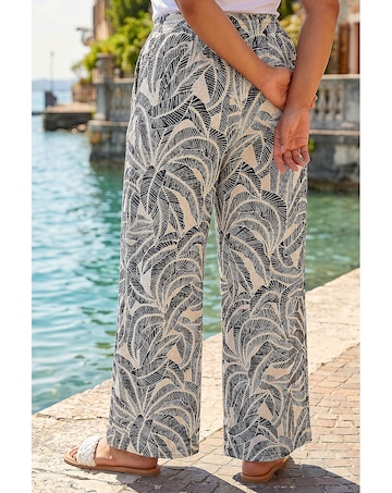 Roman Curve Textured Wide Leg Trousers
