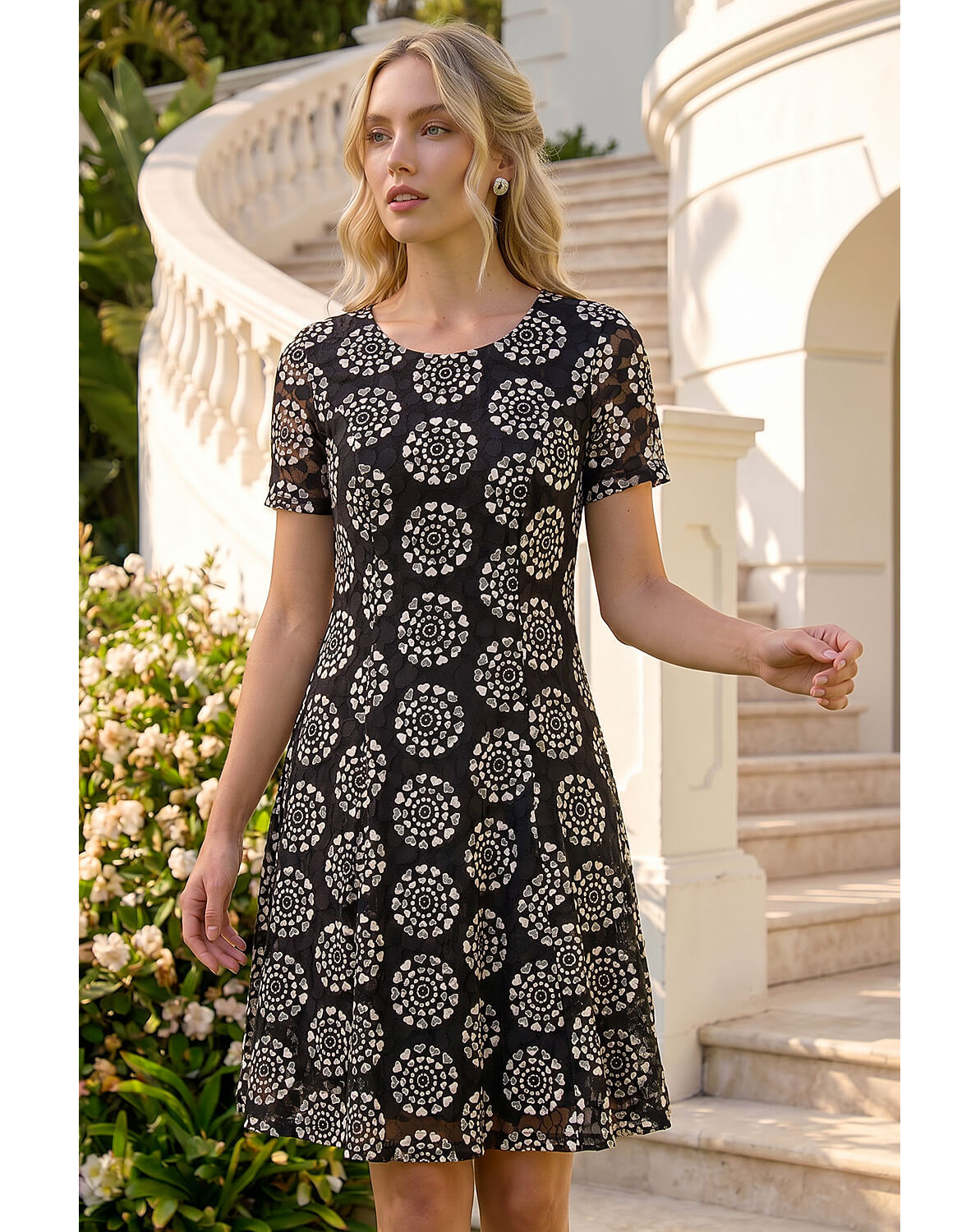 Roman Heart Circle Lace Stretch Dress