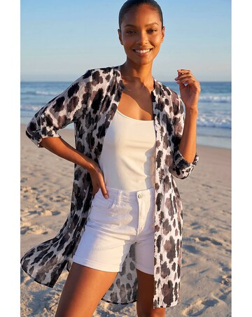 Roman Animal Print Longline Blouse