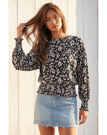 Roman Abstract Print Shirred Hem Top
