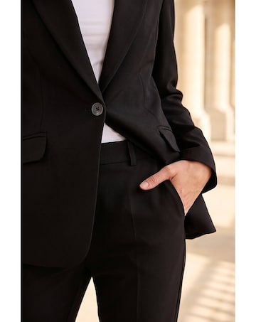 Roman Single Breasted Blazer