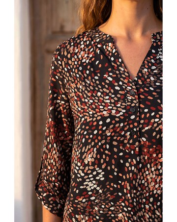 Roman Abstract Puff Print Shirt