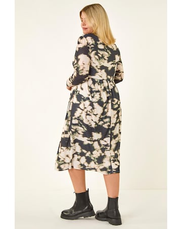 Roman Curve Abstract Print Midi Dress