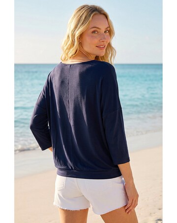 Roman Bubble Hem V-Neck Top