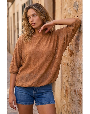 Roman Bubble Hem Top