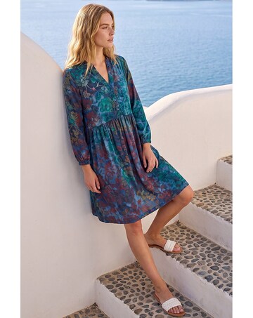 Roman Textured Leaf Print Shirt Dress