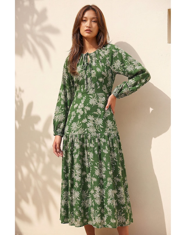 Roman Floral Keyhole Tie Midi Dress