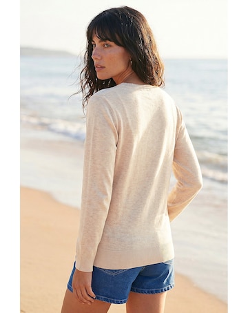 Roman V-Neck Star Hotfix Jumper