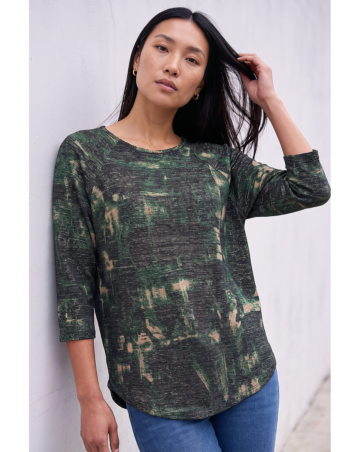 Roman Textured Printed Stretch Top