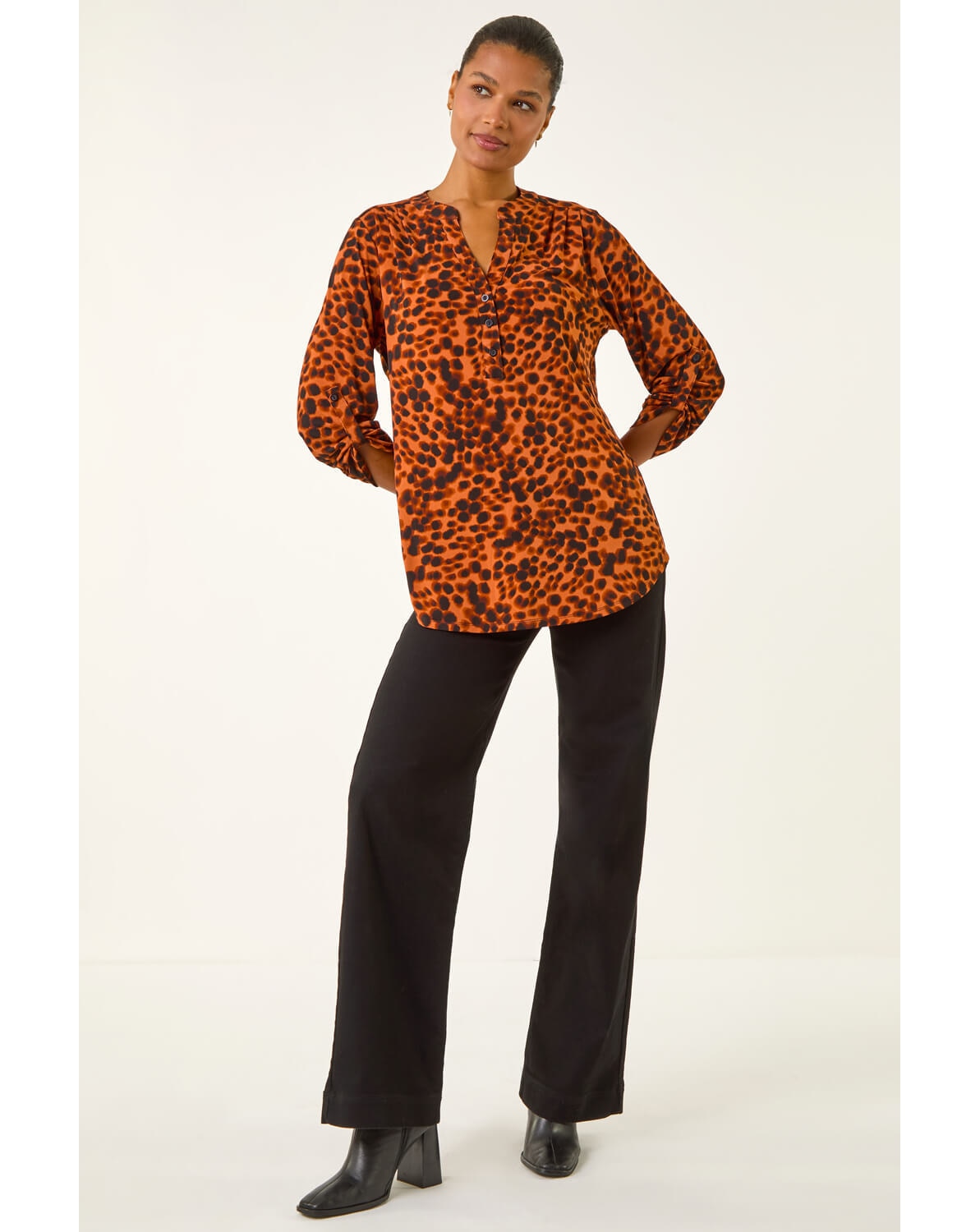 Roman Spot Print Stretch Top